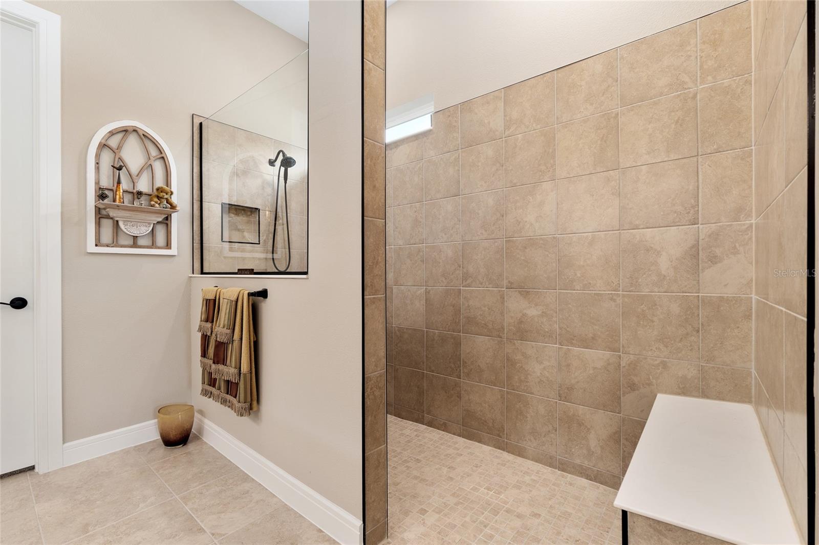 STONE CREEK - Residential