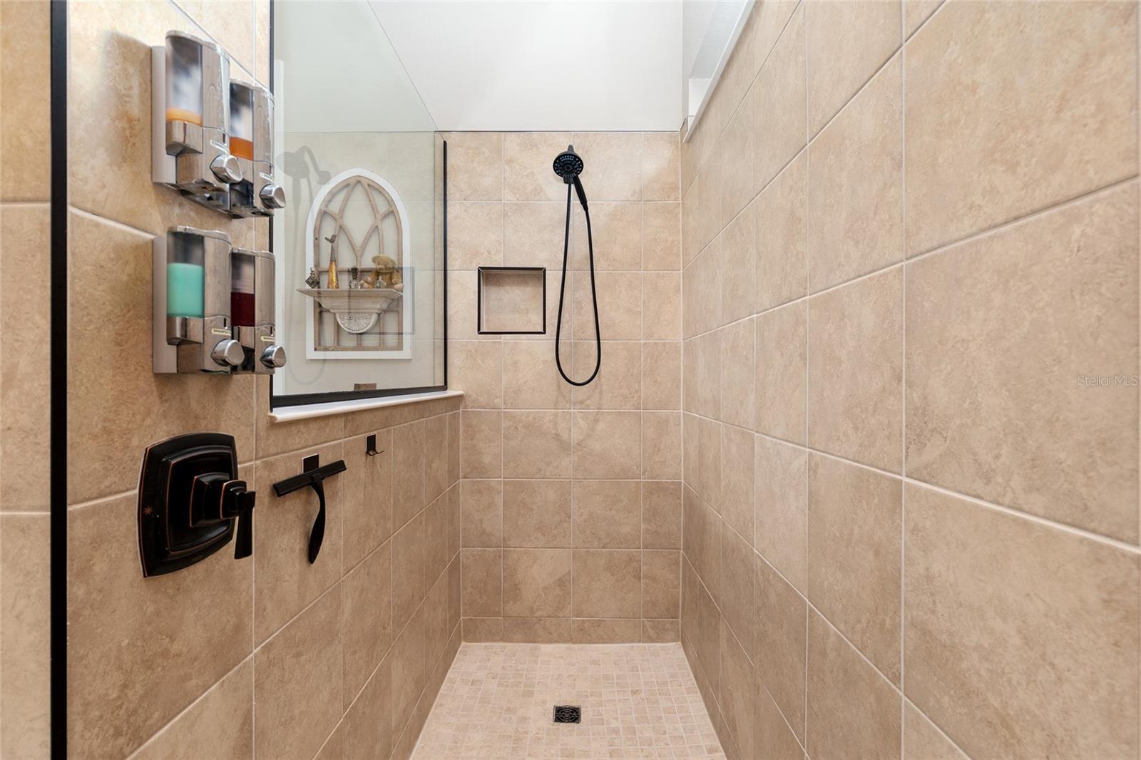 STONE CREEK - Residential