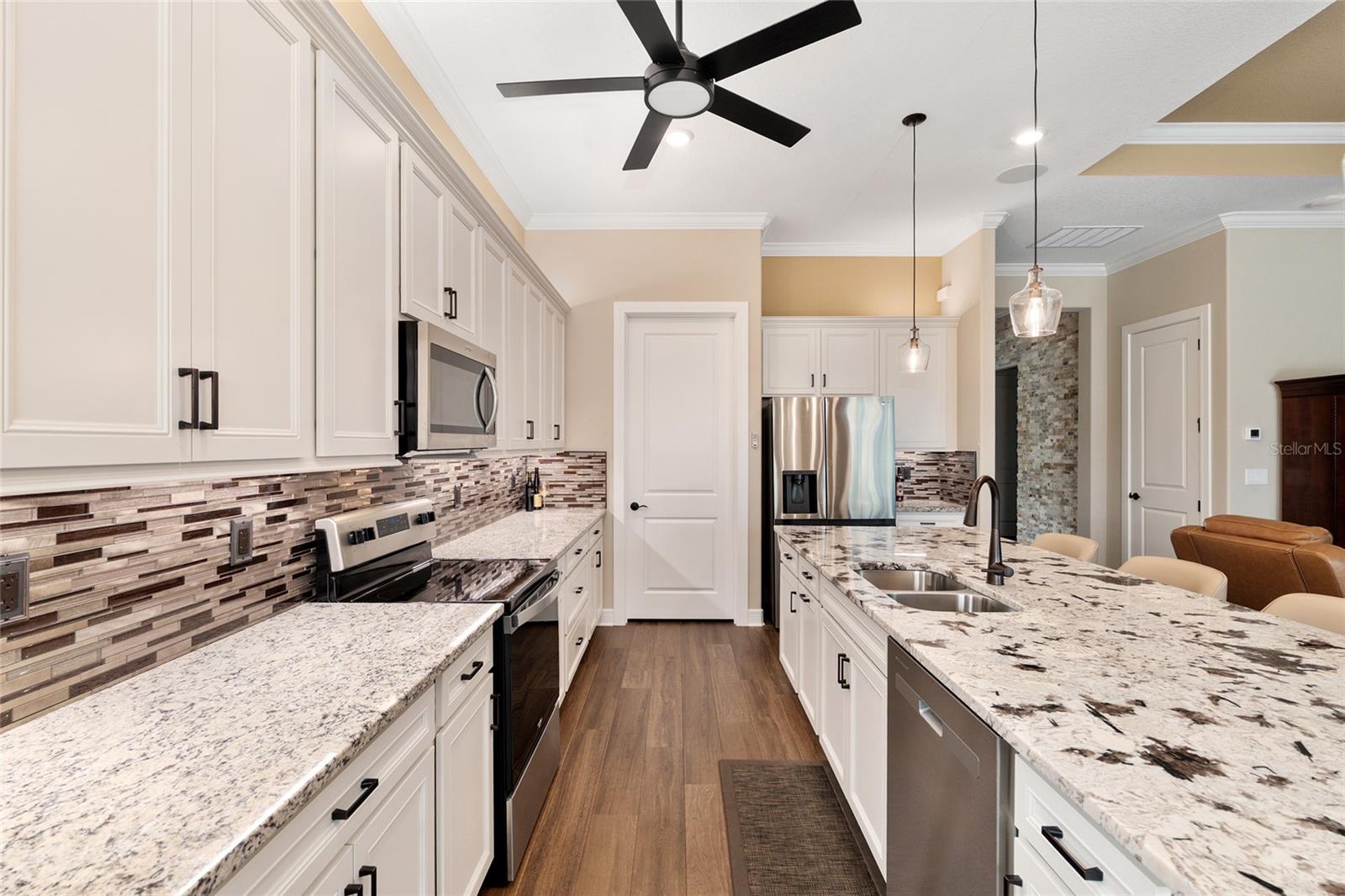 STONE CREEK - Residential