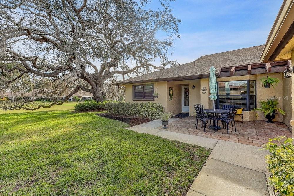 GOLF VIEW VILLAS CONDO 02 - Residential