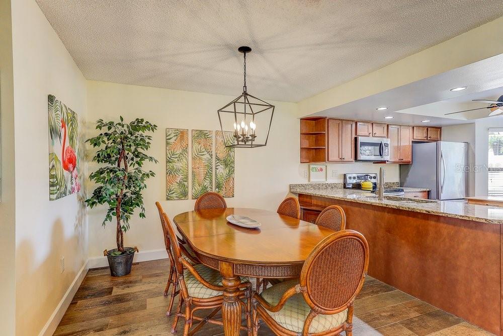 GOLF VIEW VILLAS CONDO 02 - Residential