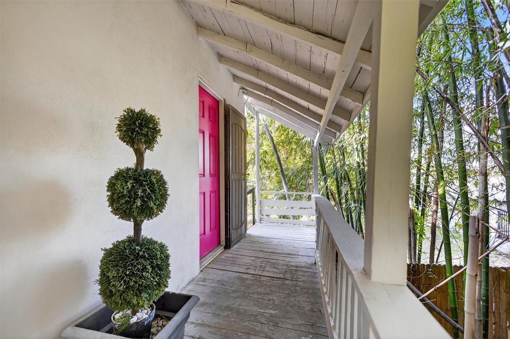 Photo of 917 Mack Avenue, Orlando, FL 32805 (MLS # O6372427)