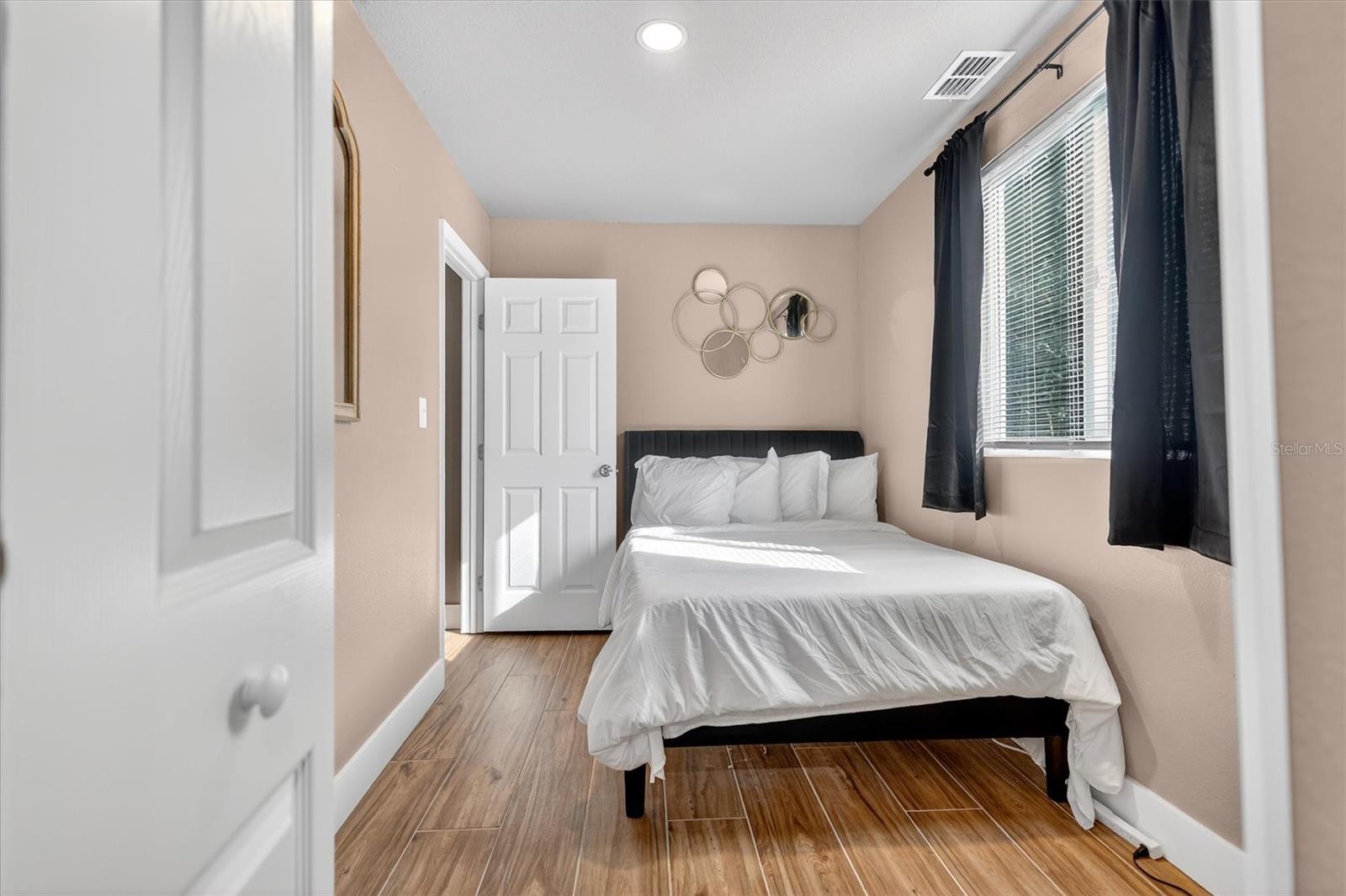 PANSY ADD - Residential Lease