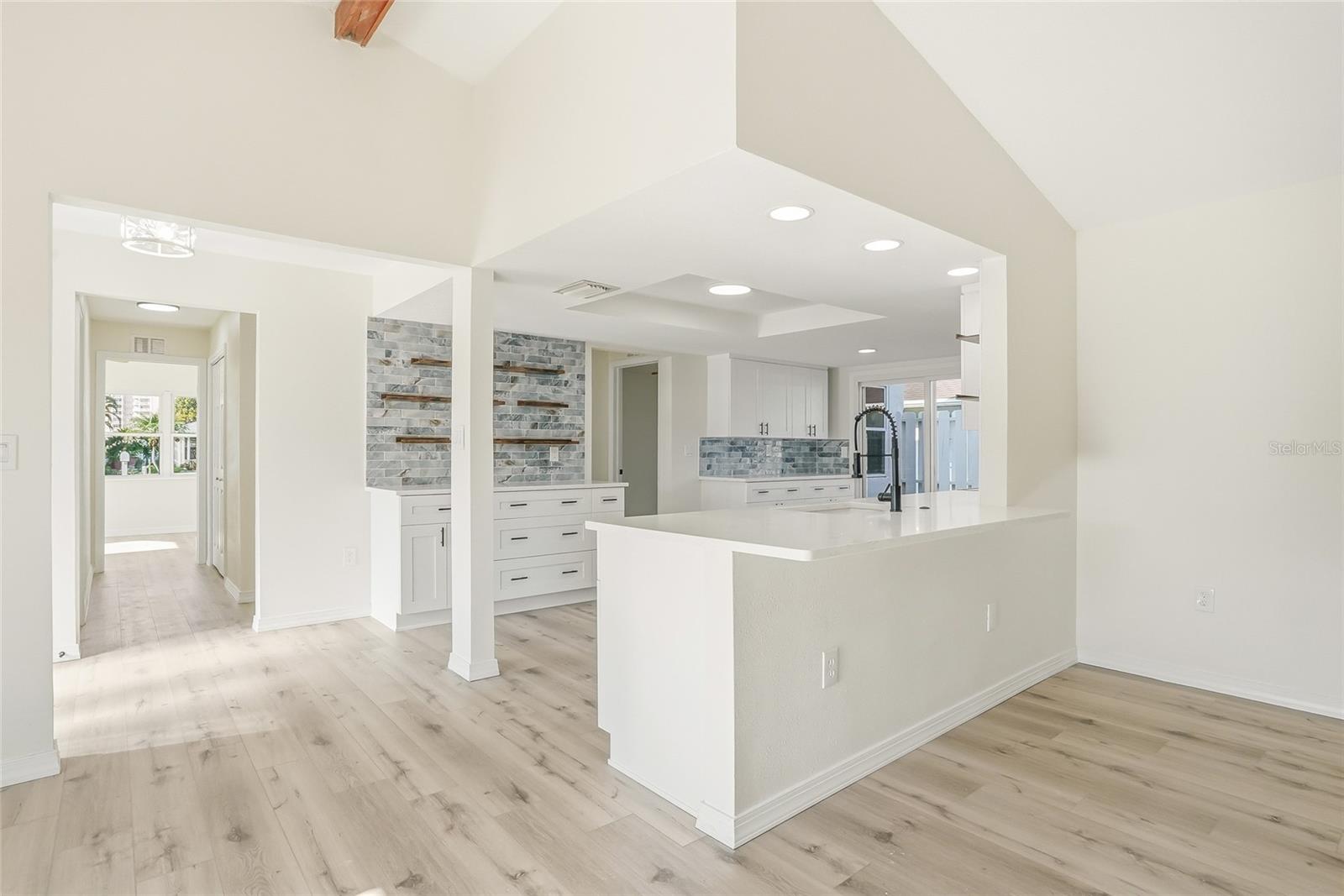 GULF HARBORS WOODLANDS - Residential