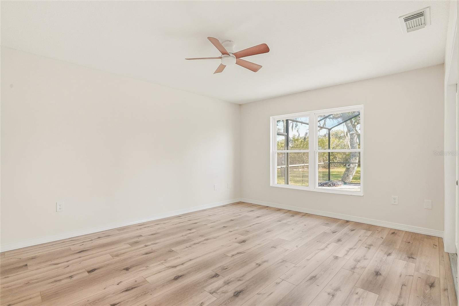 GULF HARBORS WOODLANDS - Residential