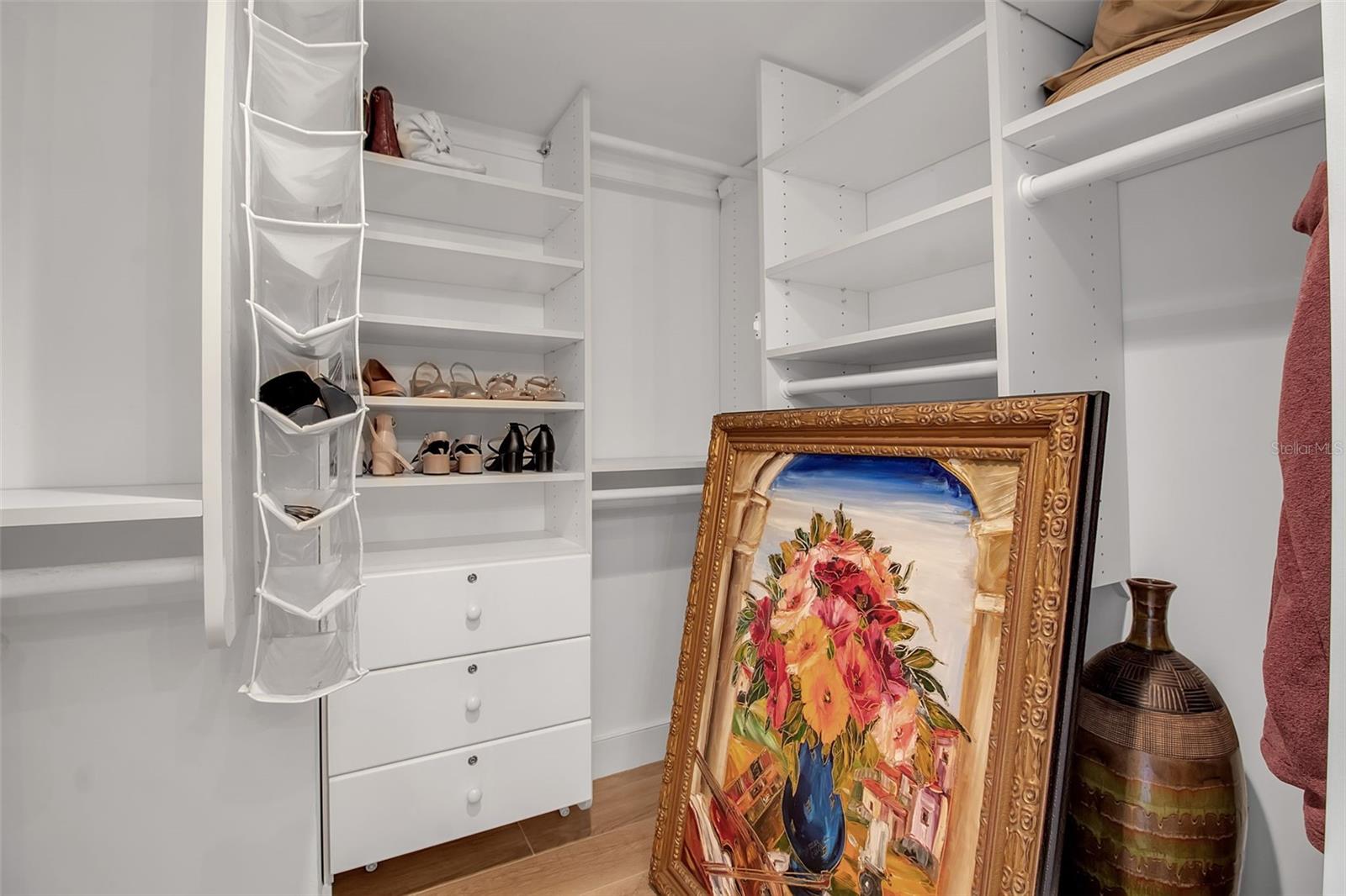 GULF & BAY CLUB PH 6 - Residential