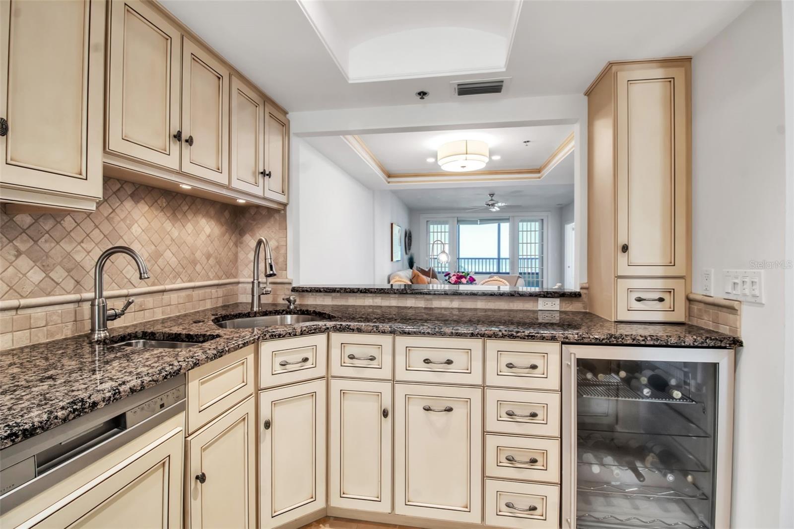 GULF & BAY CLUB PH 6 - Residential