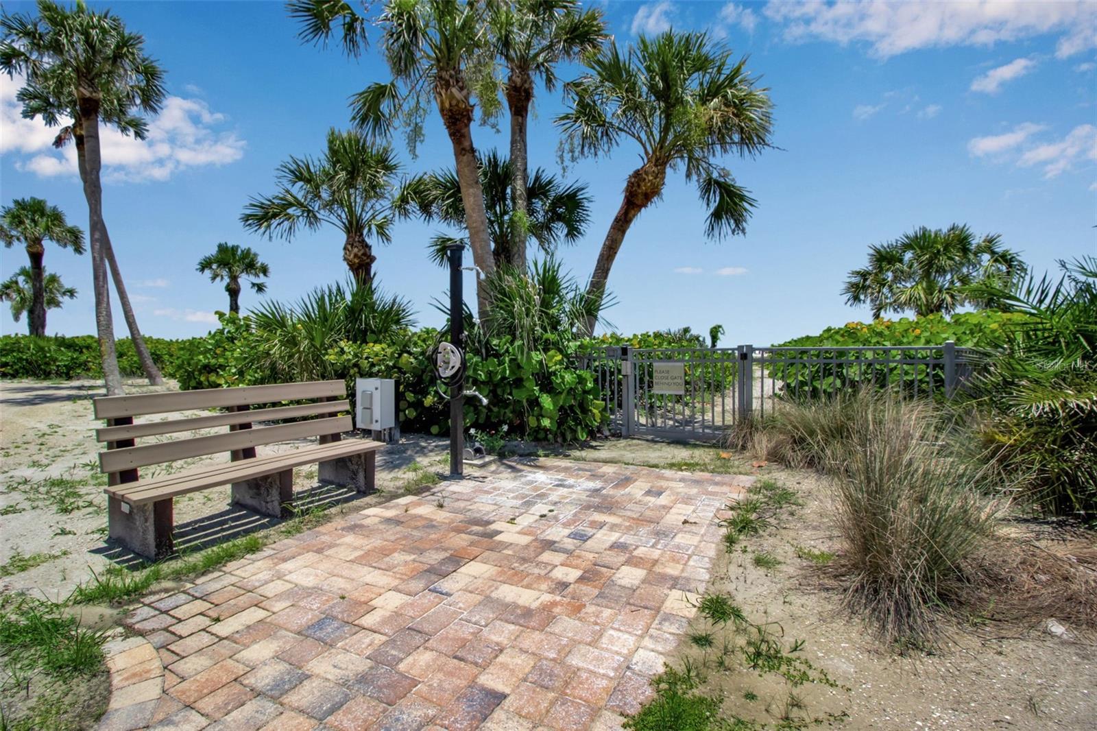 GULF & BAY CLUB PH 6 - Residential