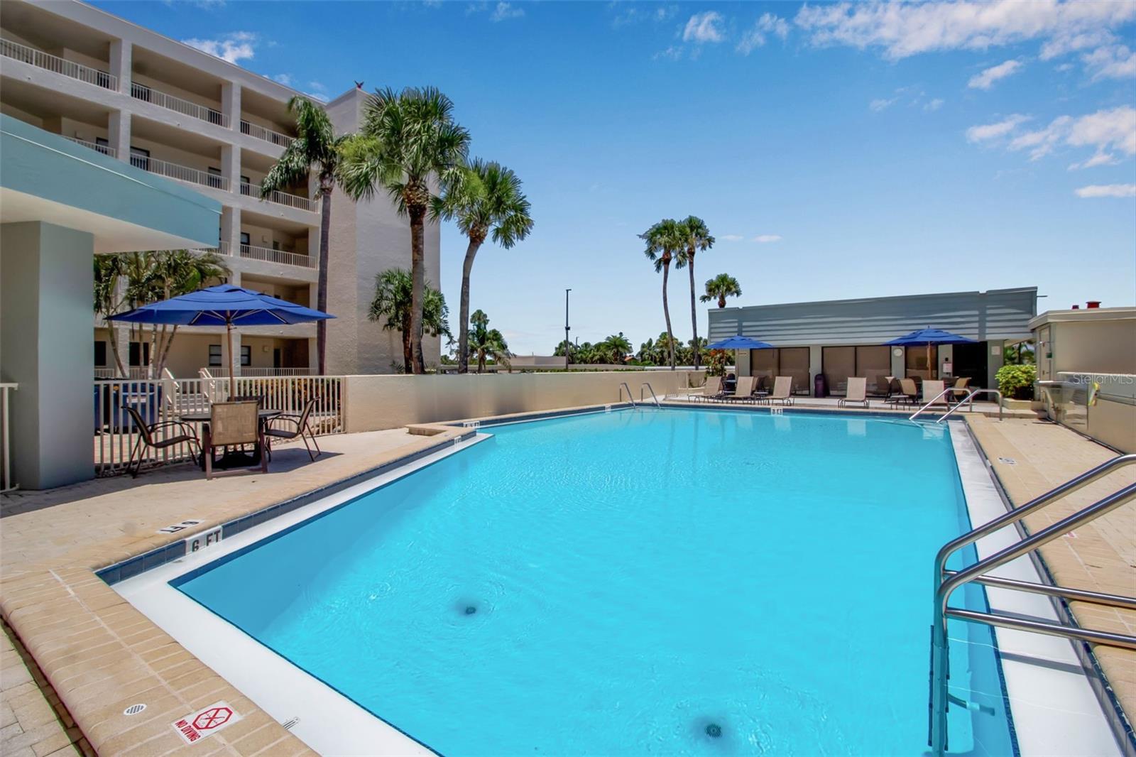 GULF & BAY CLUB PH 6 - Residential