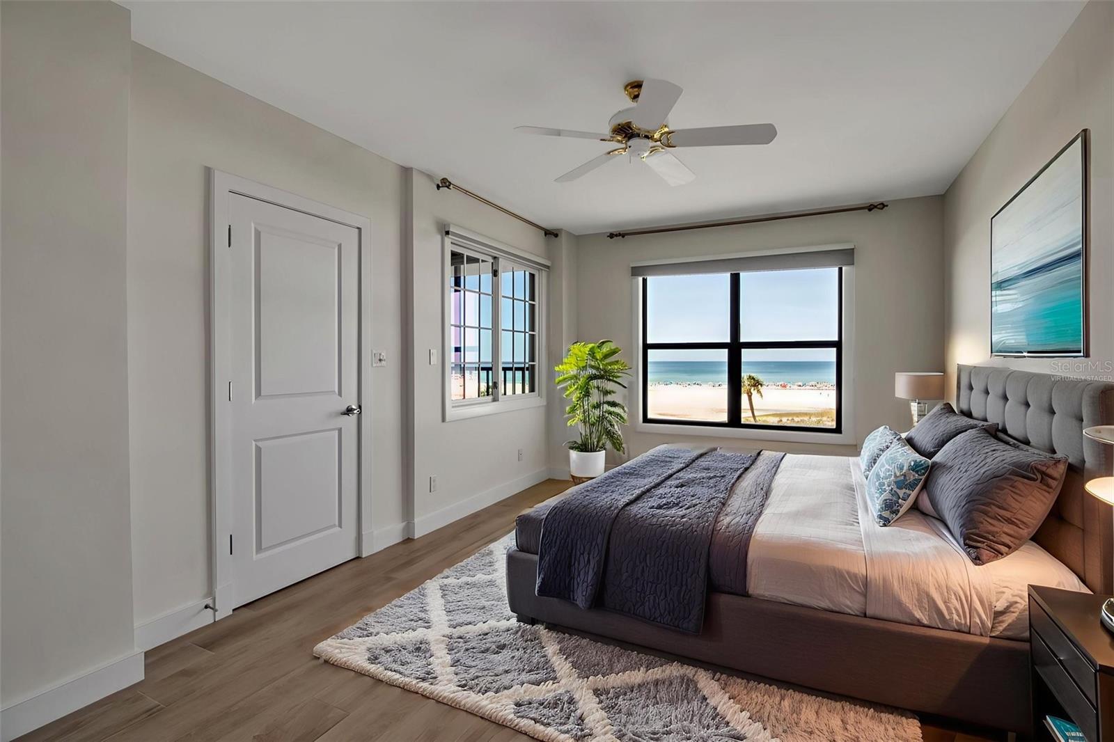 GULF & BAY CLUB PH 6 - Residential