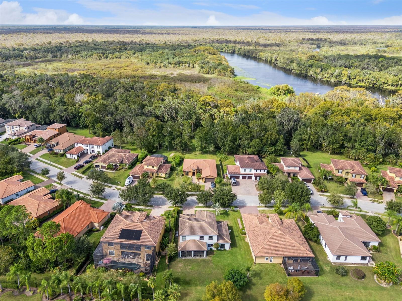 RIVIERA BELLA UN 02B - Residential