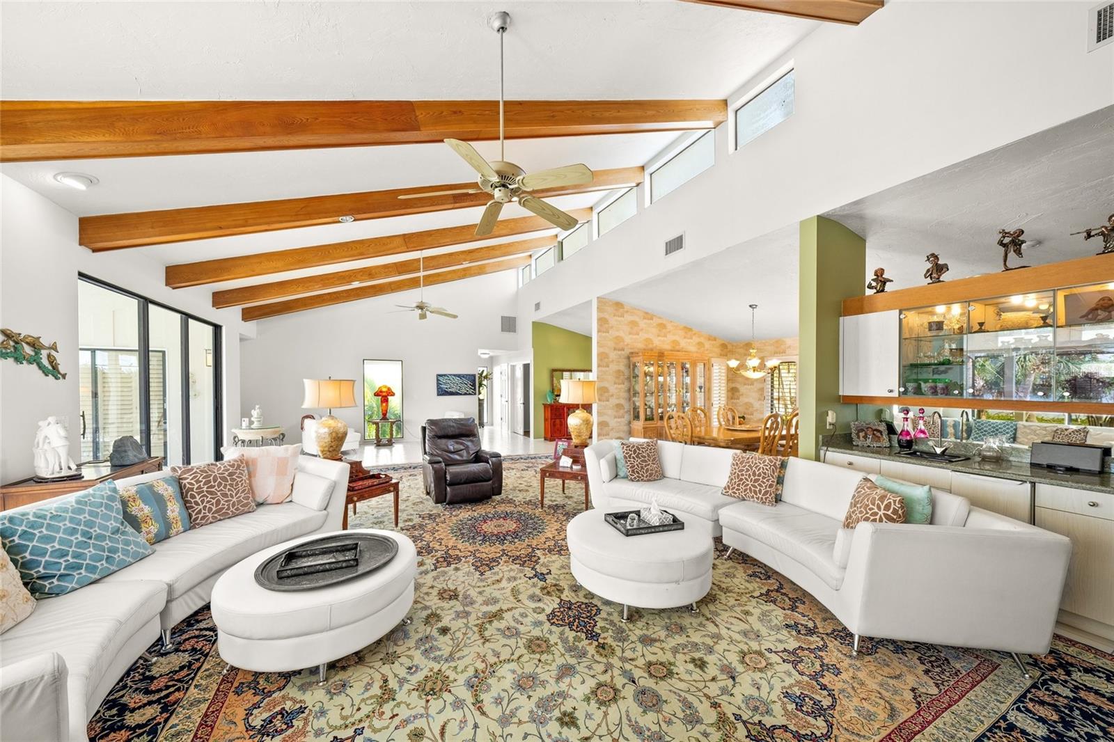 BAY ISLES - Residential