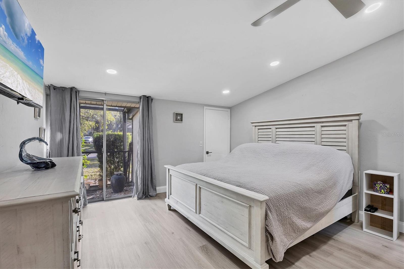 BIRD BAY VILLAGE - Residential