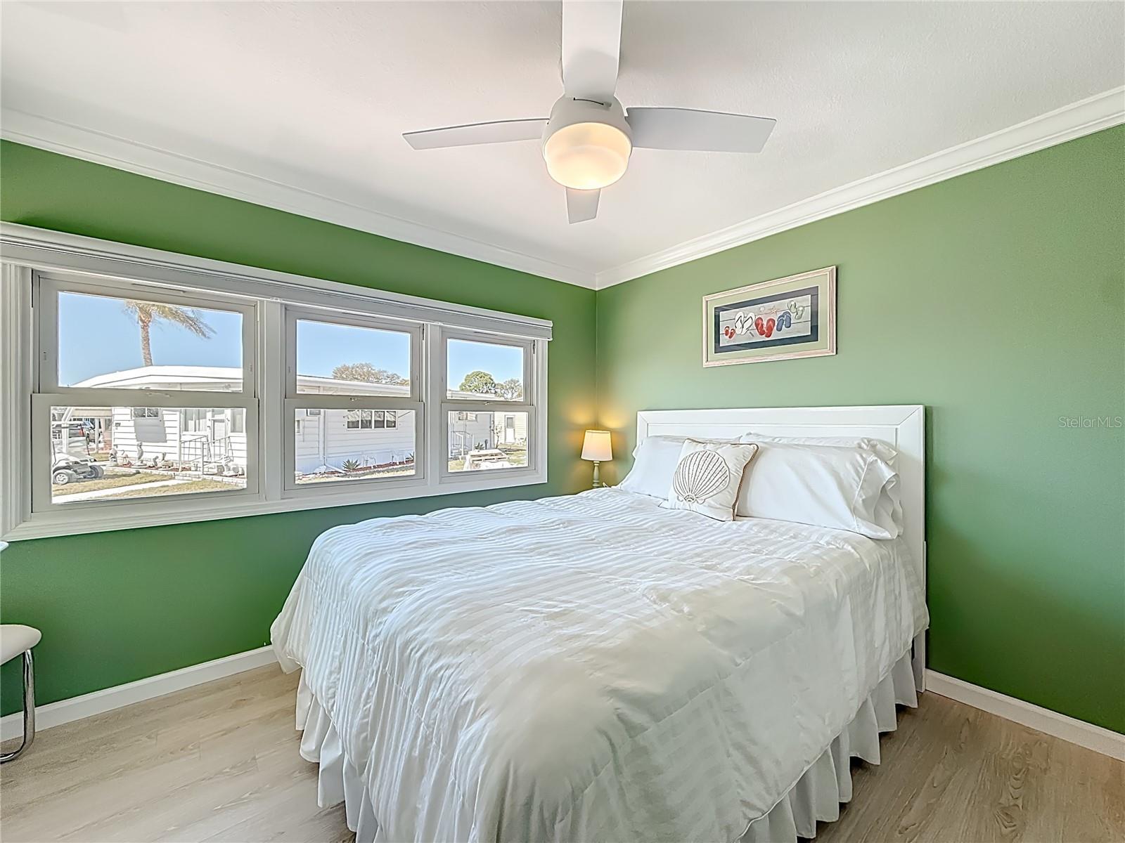 HOLIDAY SHORES MOBILE PARK UNREC - Residential