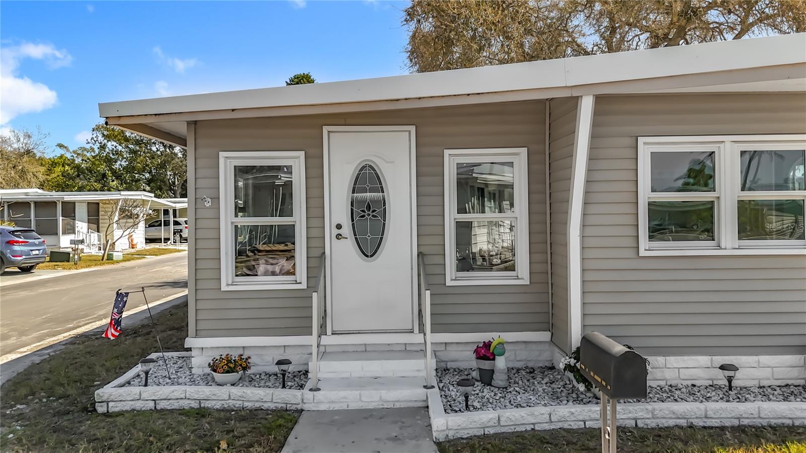 HOLIDAY SHORES MOBILE PARK UNREC - Residential