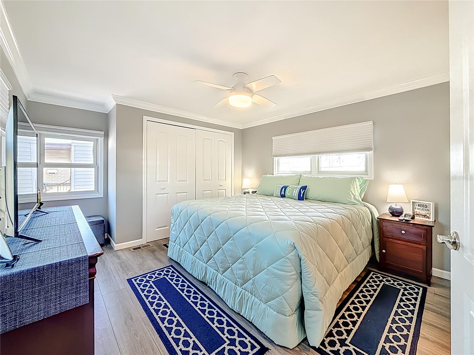 HOLIDAY SHORES MOBILE PARK UNREC - Residential