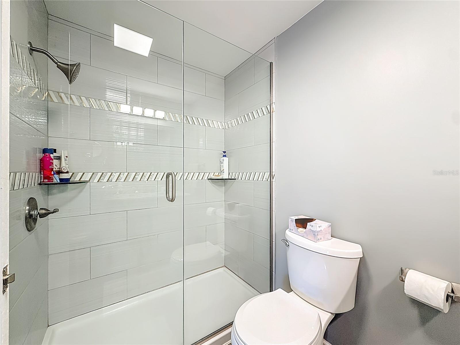 HOLIDAY SHORES MOBILE PARK UNREC - Residential