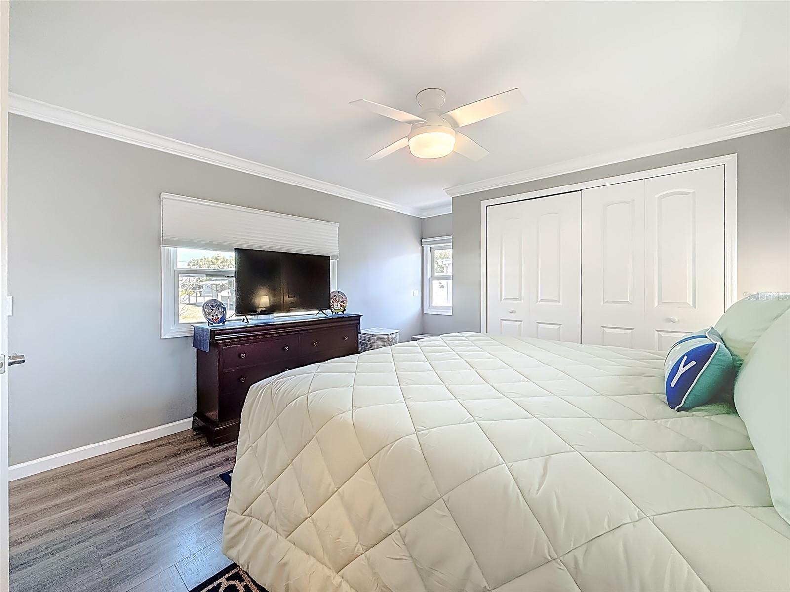 HOLIDAY SHORES MOBILE PARK UNREC - Residential