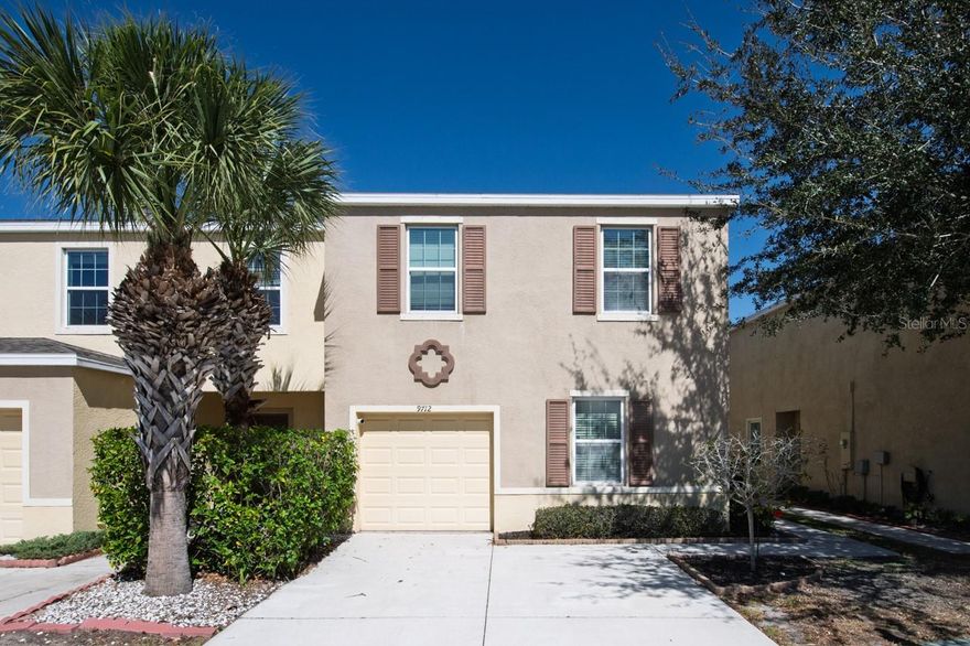 Light, Bright and Airy 3 bed, 2 bath END UNIT with 1 car garage and two parking spaces makes this convenient townhome a dream! Enter to a spacious livingroom with additional area currently used as a downstairs office. Fall in love with your spacious eat-in kitchen with wood cabinets, stainless steel appliances and sweet pantry! Enjoy gazing out your living area through extra large sliders and overlook the wide lanai perfect for entertaining, outdoor grilling or just relaxing with no neighbors behind. The second floor completes this beautiful townhome with a large primary bedroom and ensuite. You'll appreciate the sizable walk-in closet. There is a commumity loft area perfect for a second floor office or study area. Both secondary bedrooms are filled with natural light and very cheery; one with a walk-in closet. Second bath has a tub. Washer and dryer nicely ticked away on the second floor to make laundry a breeze. HOA will reduce by $100 a month next year after all community painting (special assessment) is complete. This location is super convenient to 75 to allow for easy transport. Community pool will have everyone looking forward to a Florida summer! Water, exterior maintainence, landscaping and community sidewalk maintainence included in your HOA. What a great place to live!