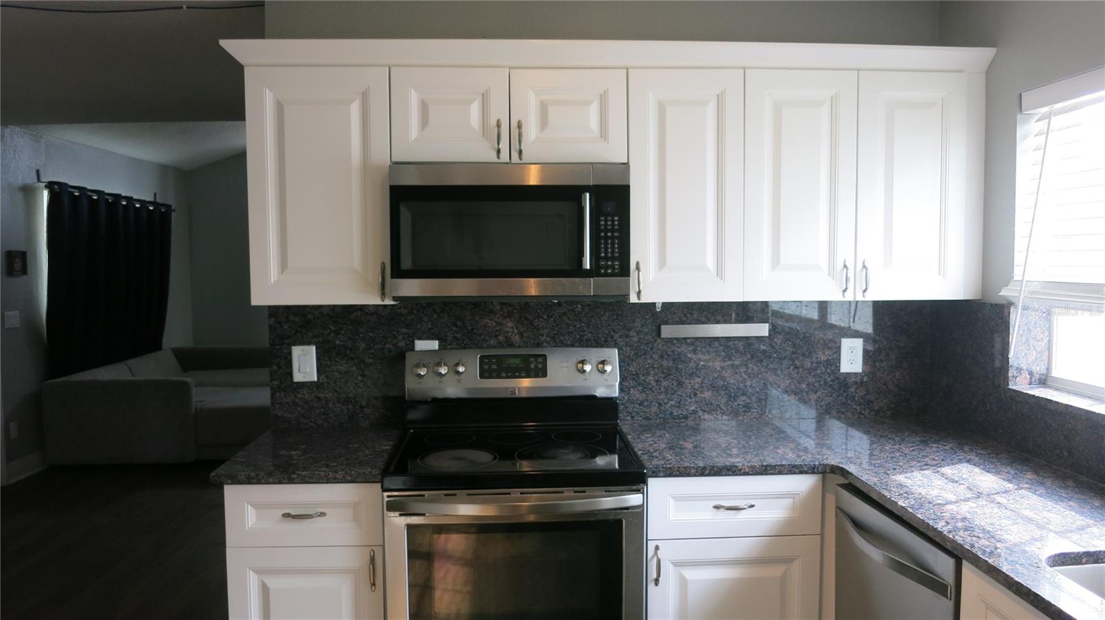 TOWNN COUNTRY PARK SEC 9 UN 05 - Residential