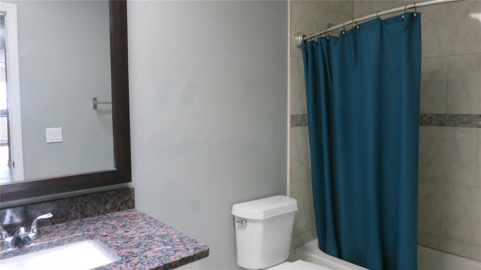 TOWNN COUNTRY PARK SEC 9 UN 05 - Residential