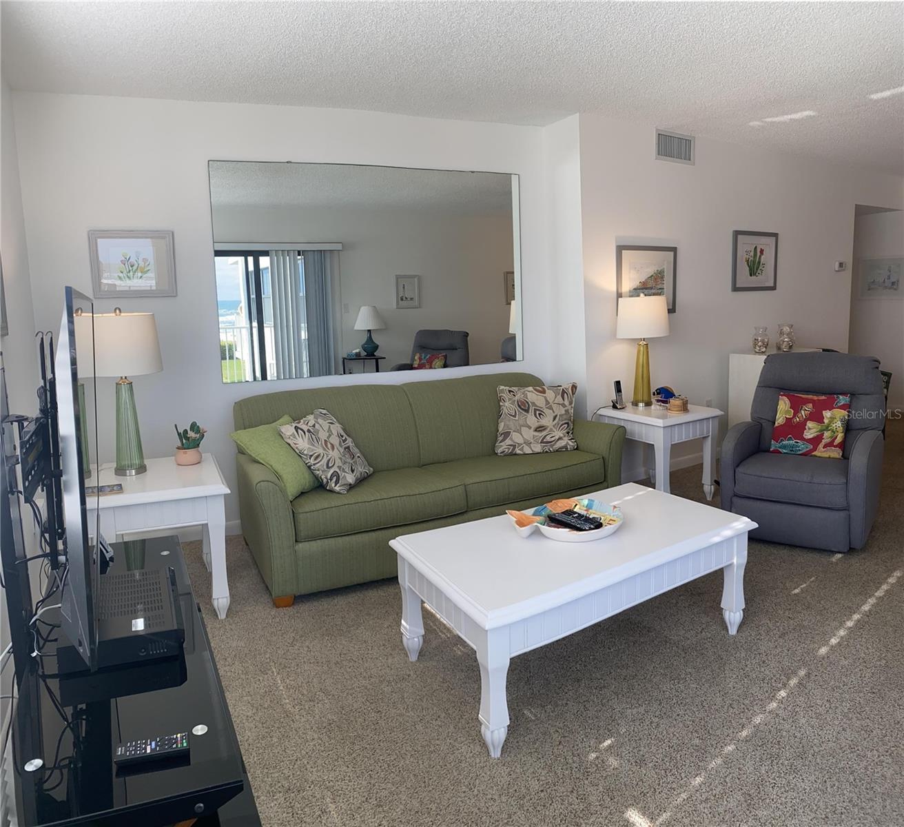 OCEAN REEF VILLAS - Residential Lease