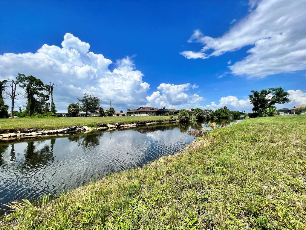Photo of 76 Mark Twain Lane, Rotonda West, FL 33947 (MLS # C7495288)