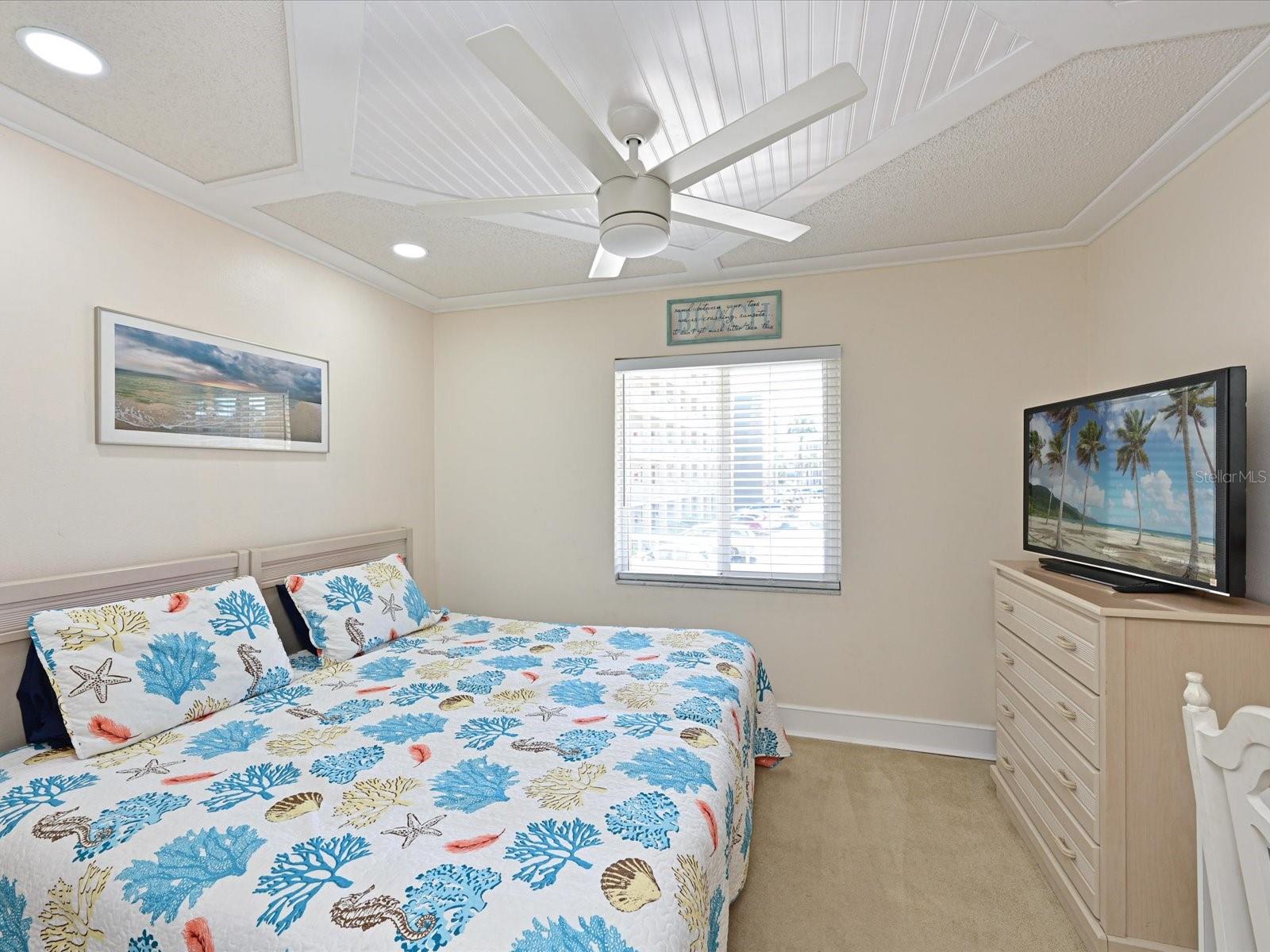 BAYSHORE ON THE LAKE APTS II SEC 2 - Residential