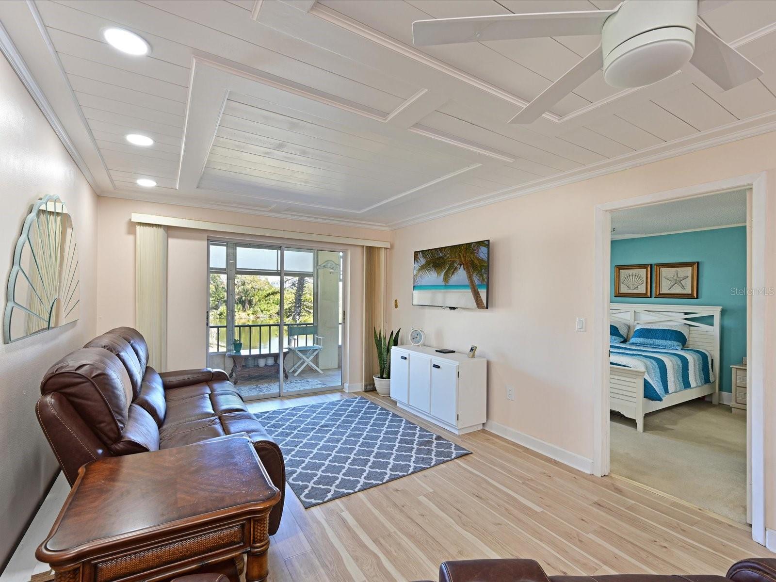 BAYSHORE ON THE LAKE APTS II SEC 2 - Residential