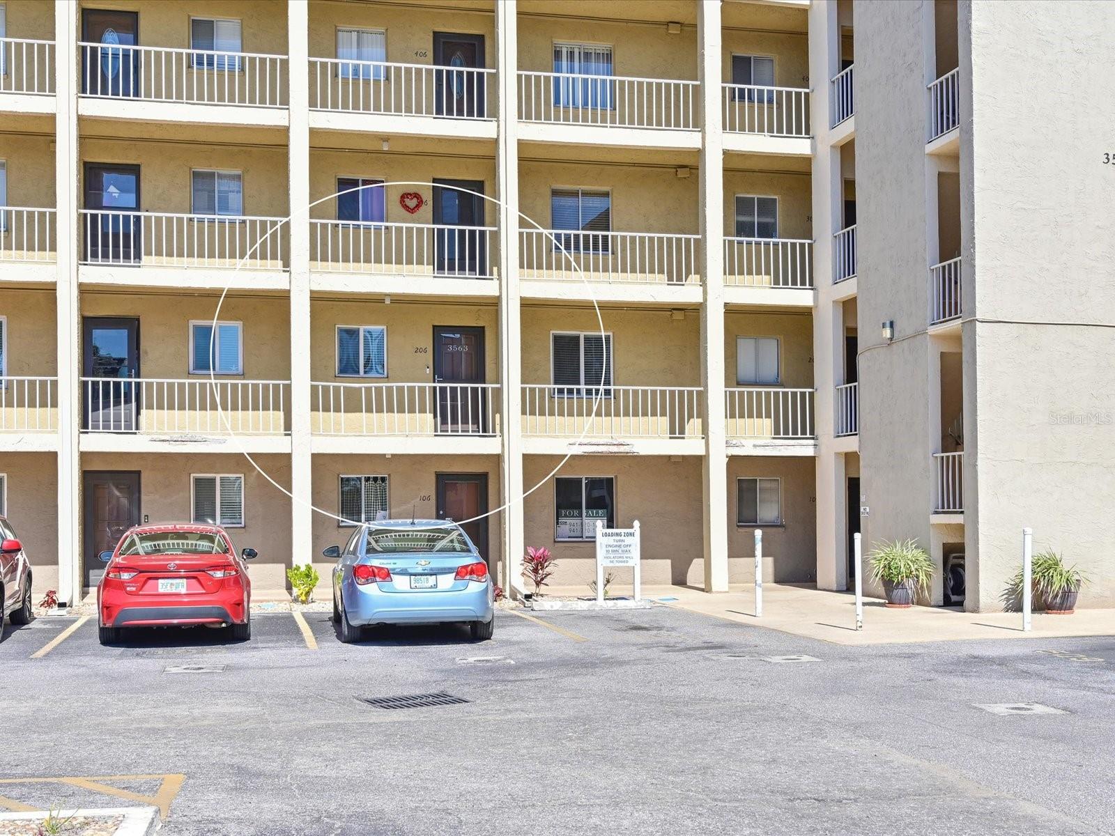 3563 LAKE BAYSHORE DRIVE J206