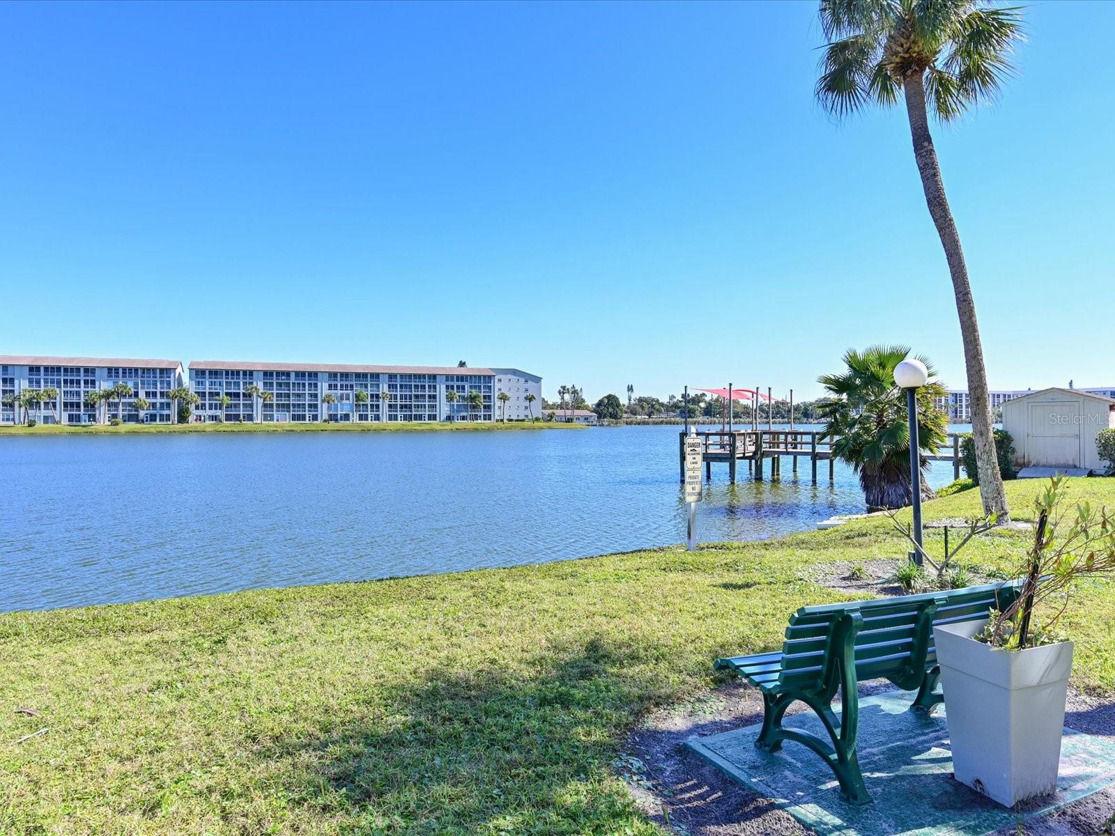BAYSHORE ON THE LAKE APTS II SEC 2 - Residential