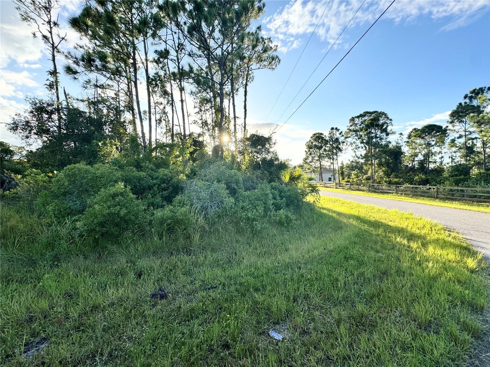 PORT CHARLOTTE SUB 25 - Land
