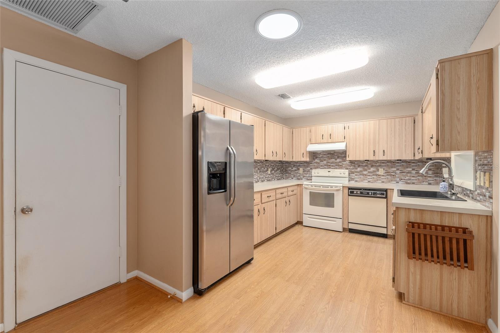 ON TOP OF THE WORLD - Residential