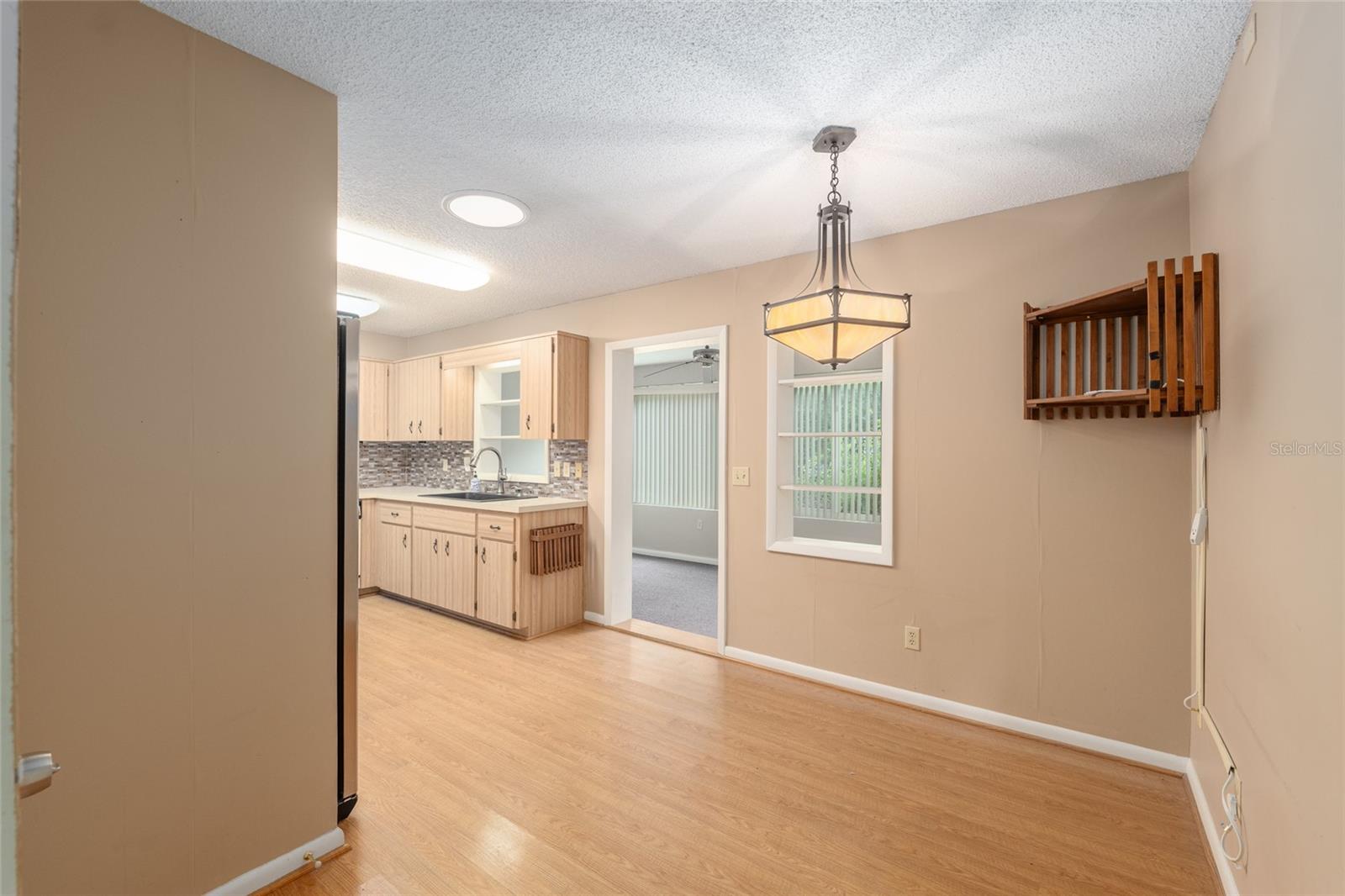 ON TOP OF THE WORLD - Residential