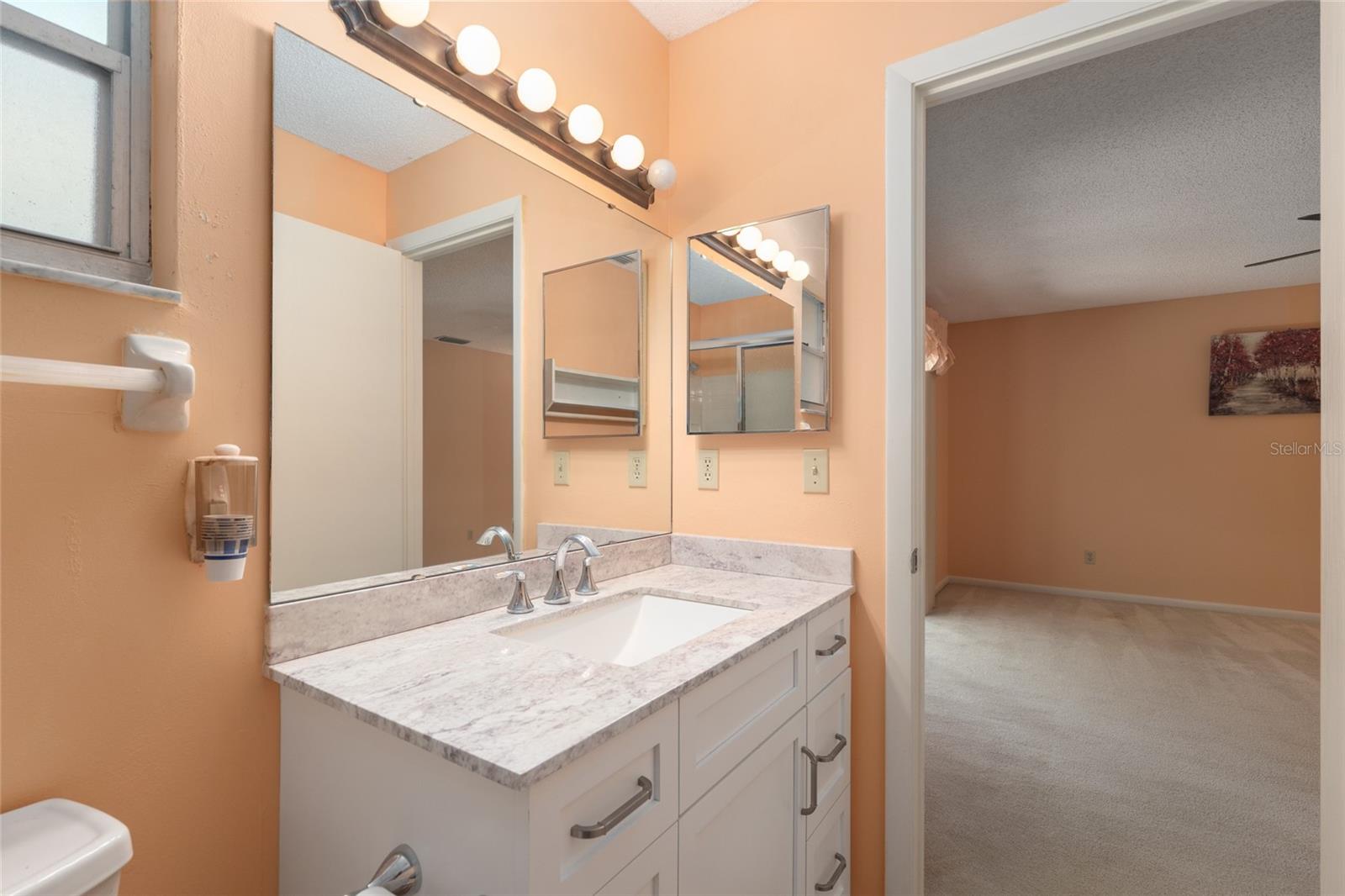 ON TOP OF THE WORLD - Residential