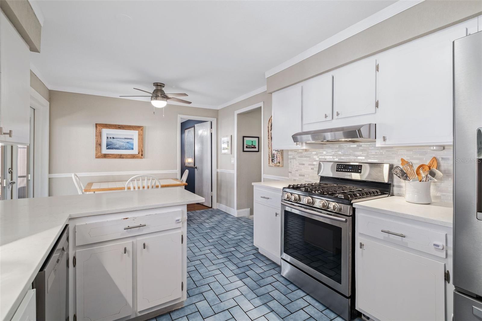 GEORGETOWN ESTATES - Residential