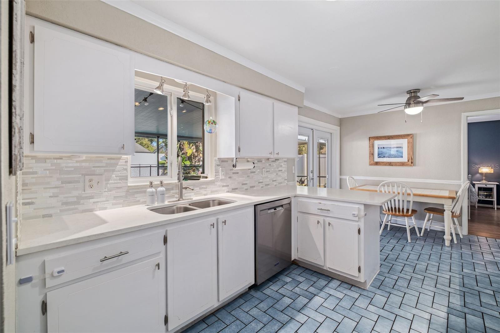 GEORGETOWN ESTATES - Residential