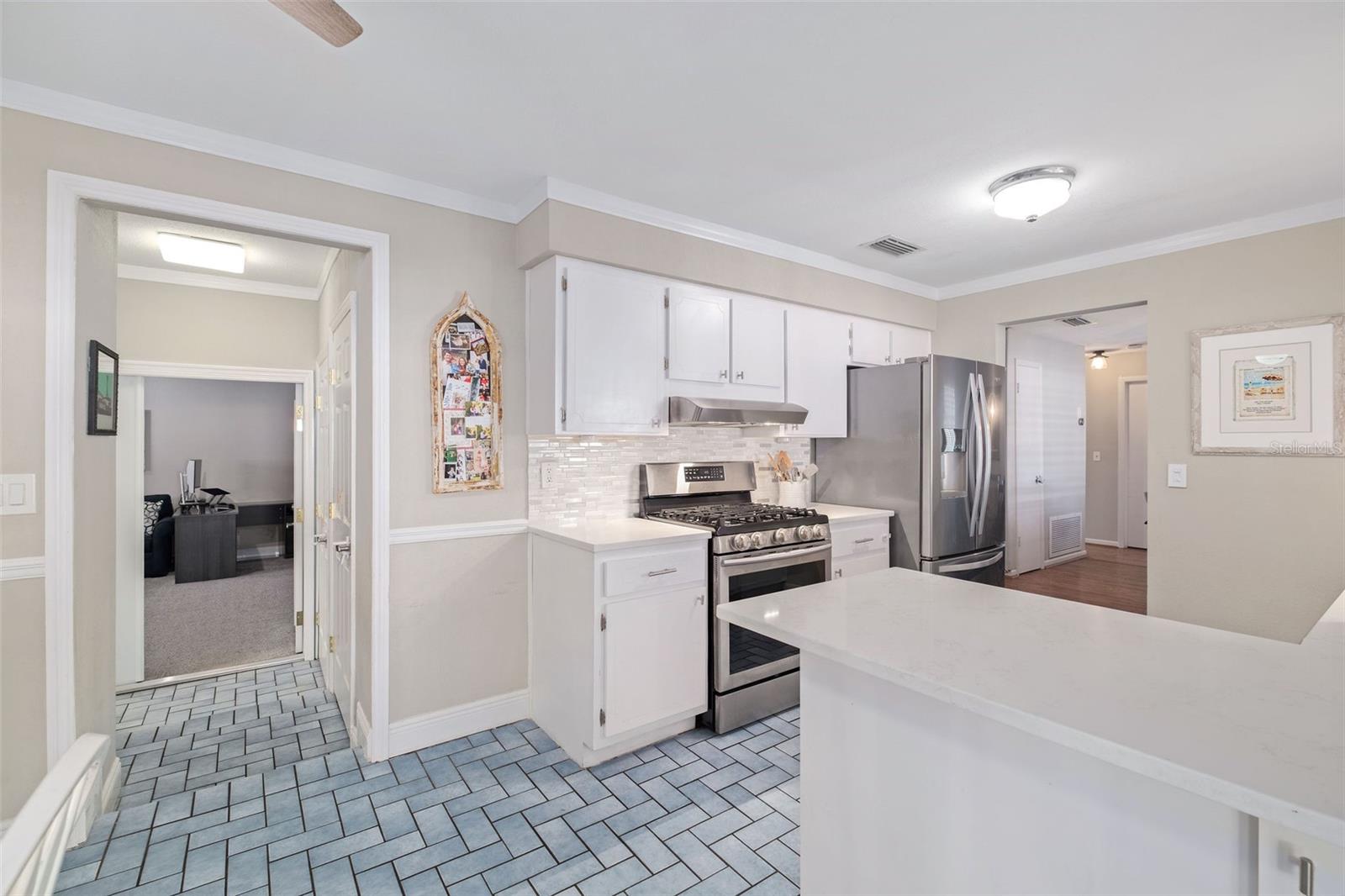 GEORGETOWN ESTATES - Residential