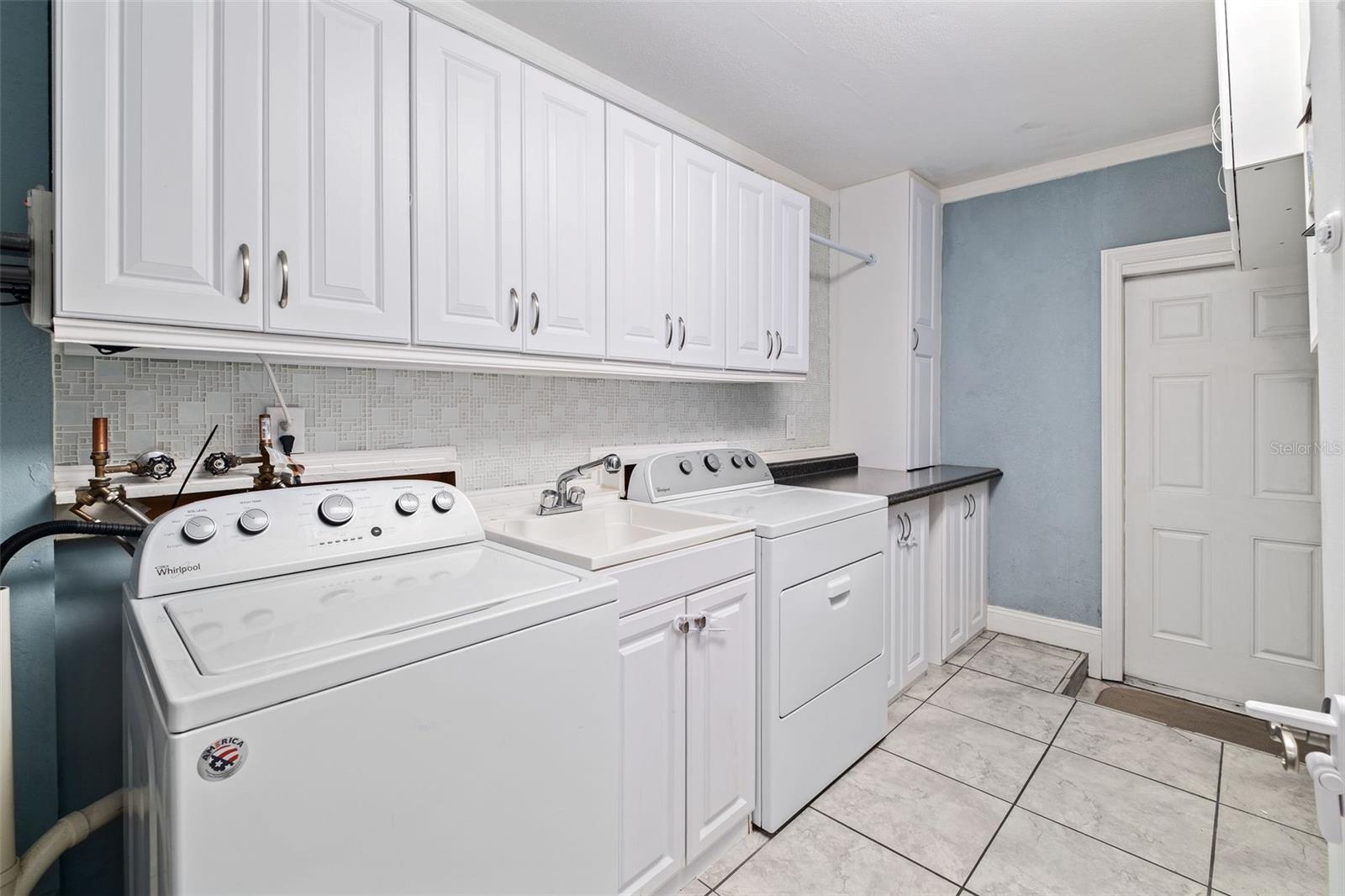 GEORGETOWN ESTATES - Residential