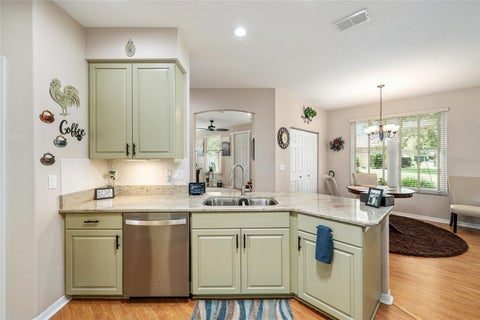 Tiny photo for 13660 SE 90th Terrace, Summerfield, FL 34491 (MLS # OM732632)