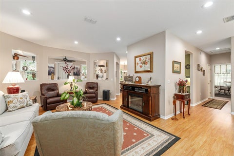 Tiny photo for 13660 SE 90th Terrace, Summerfield, FL 34491 (MLS # OM732632)