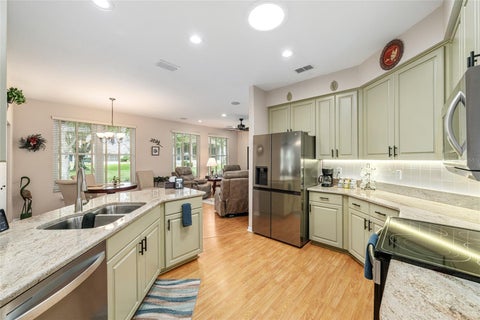 Tiny photo for 13660 SE 90th Terrace, Summerfield, FL 34491 (MLS # OM732632)