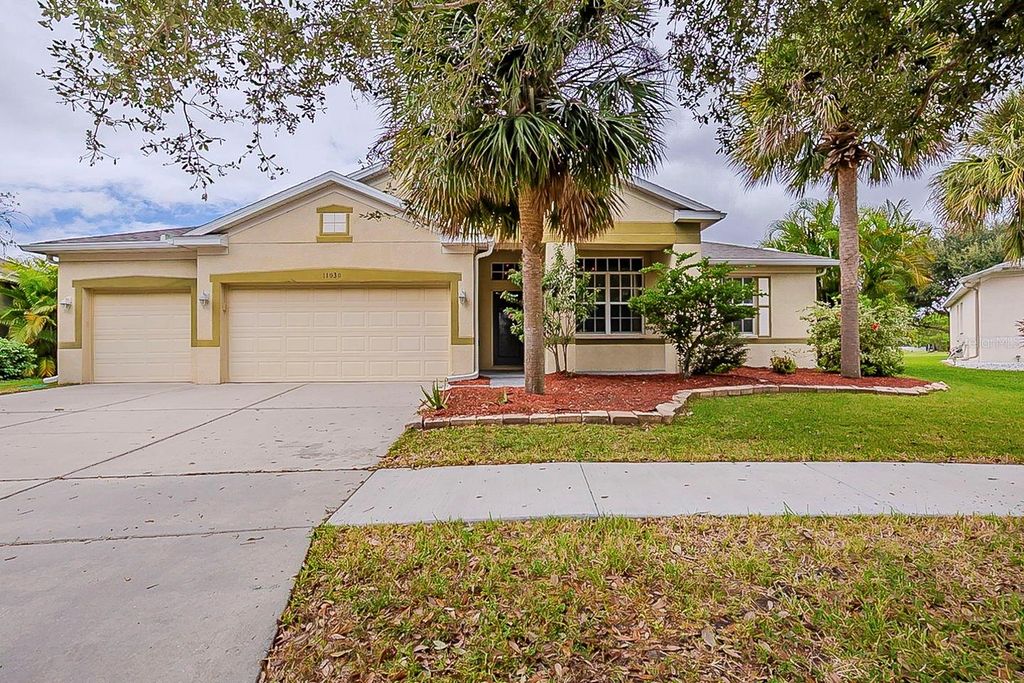 Photo of 11030 Stone Branch Drive, Riverview, FL 33569 (MLS # O6333566)