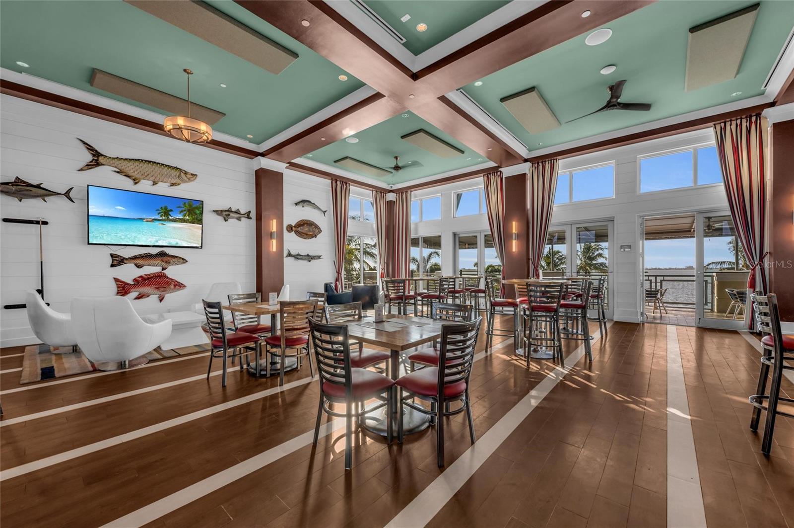 MANGROVE WALK ON HARBOUR ISLE PH 21 - Residential