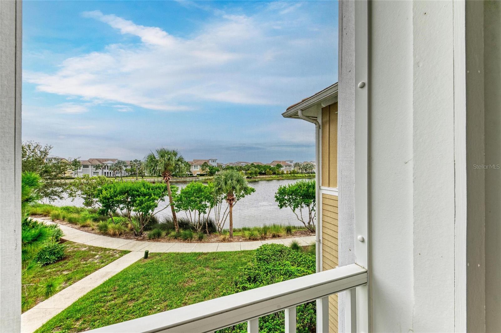 MANGROVE WALK ON HARBOUR ISLE PH 21 - Residential