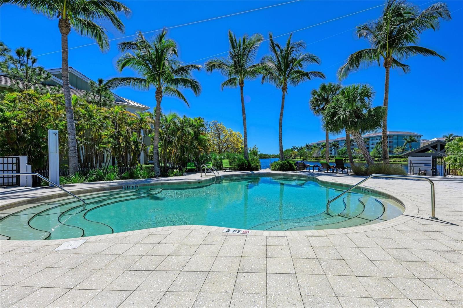 MANGROVE WALK ON HARBOUR ISLE PH 21 - Residential