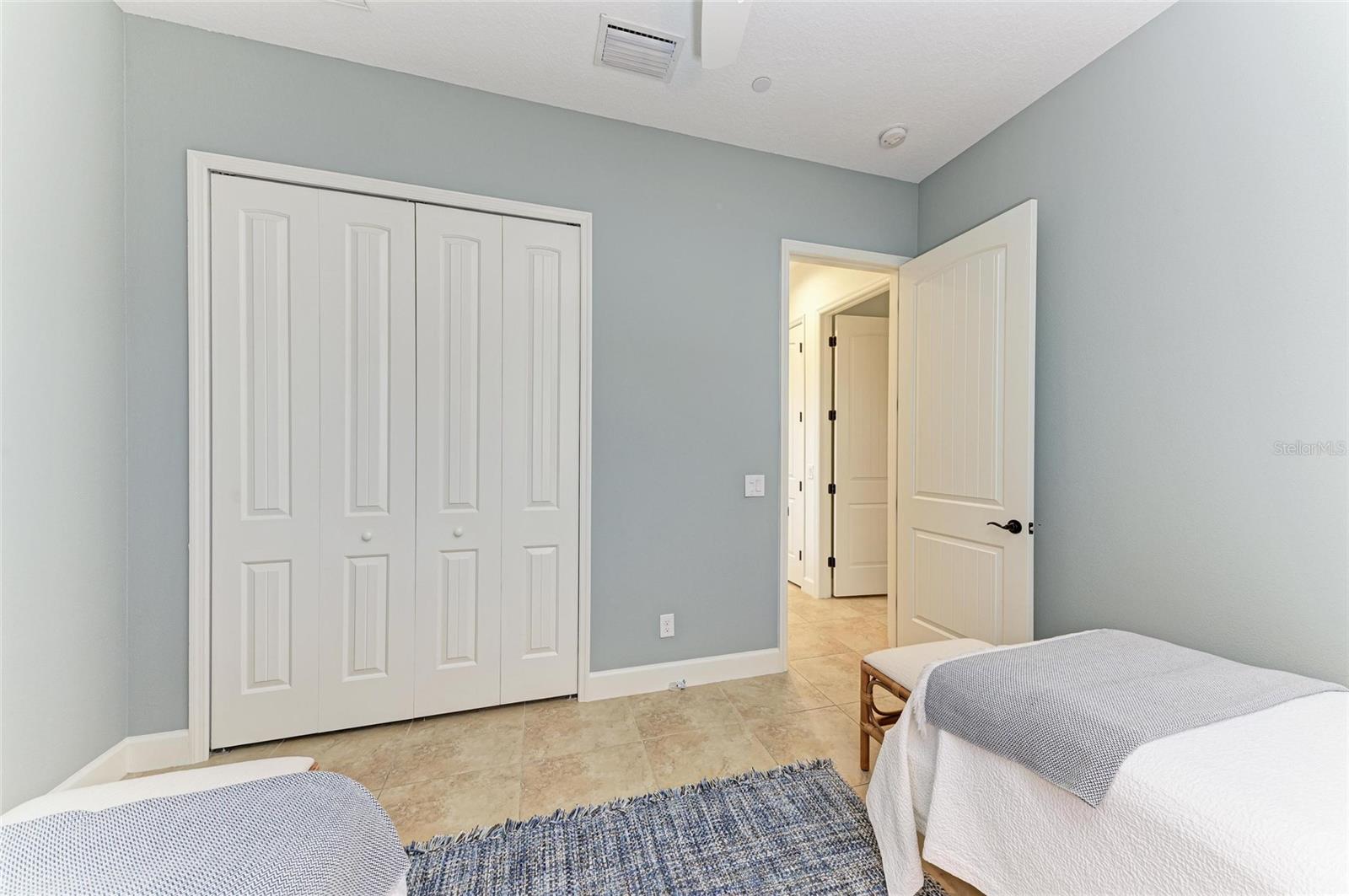 MANGROVE WALK ON HARBOUR ISLE PH 21 - Residential