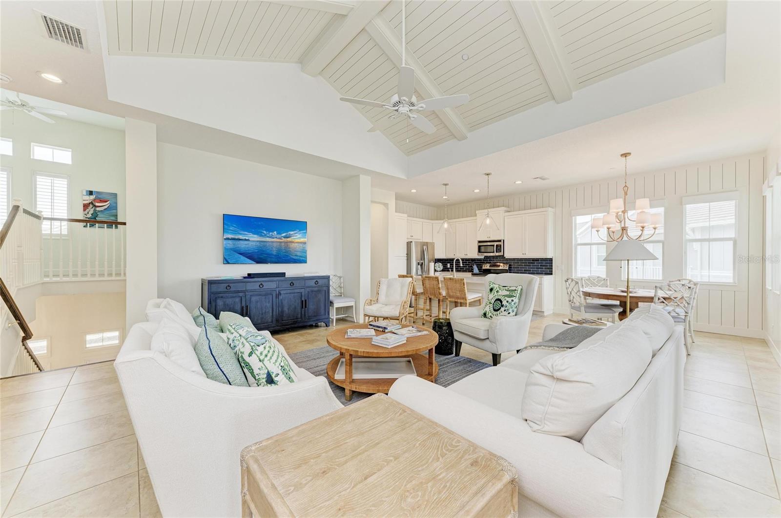 MANGROVE WALK ON HARBOUR ISLE PH 21 - Residential