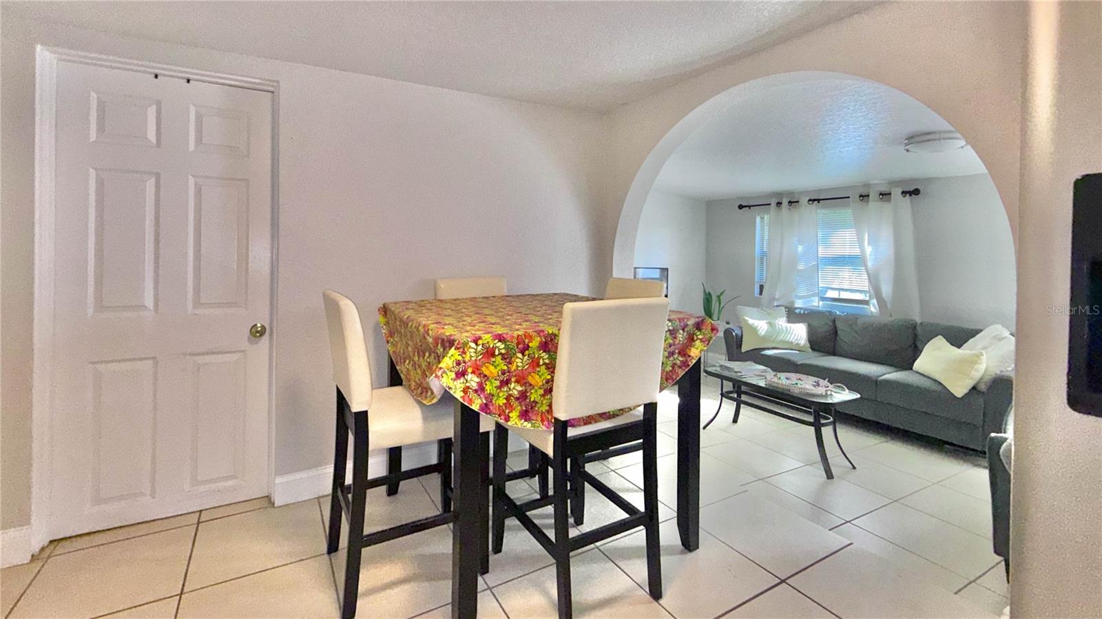 TROPICAL PARK UNIT 4 - Residential