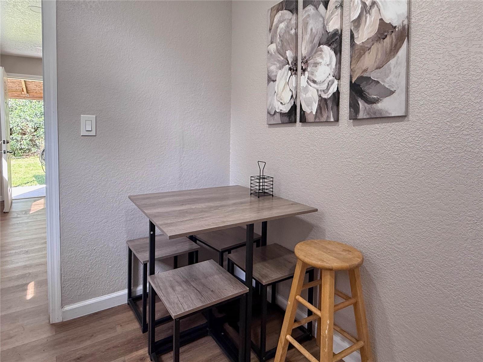 TROPICAL PARK UNIT 4 - Residential